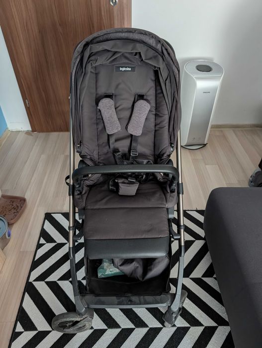 Vând urgent cărucior copil Inglesina Electa
