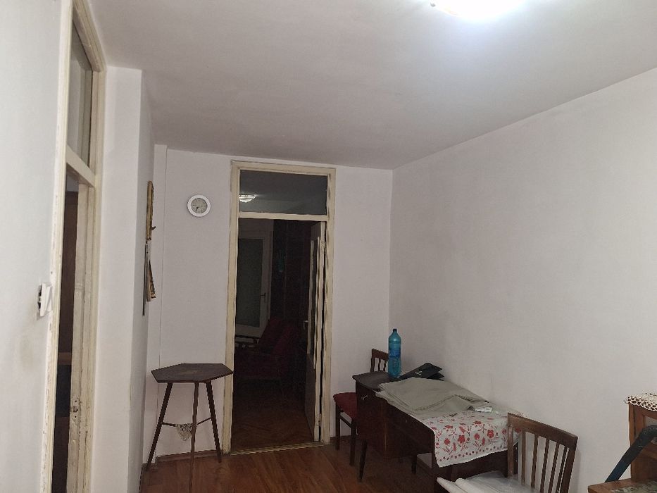 Apartament cu 4 camere