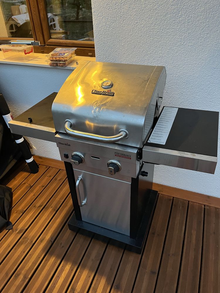 Неръждаемо Американско Газово Барбекю Char Broil