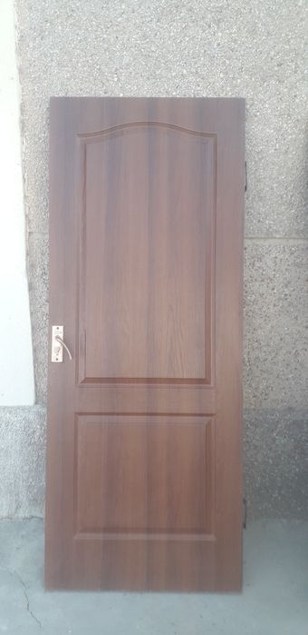 Есік , чизил бочка.