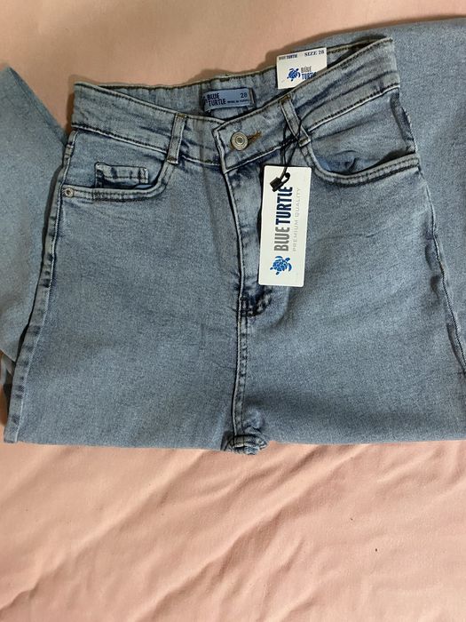 Дамски дънки