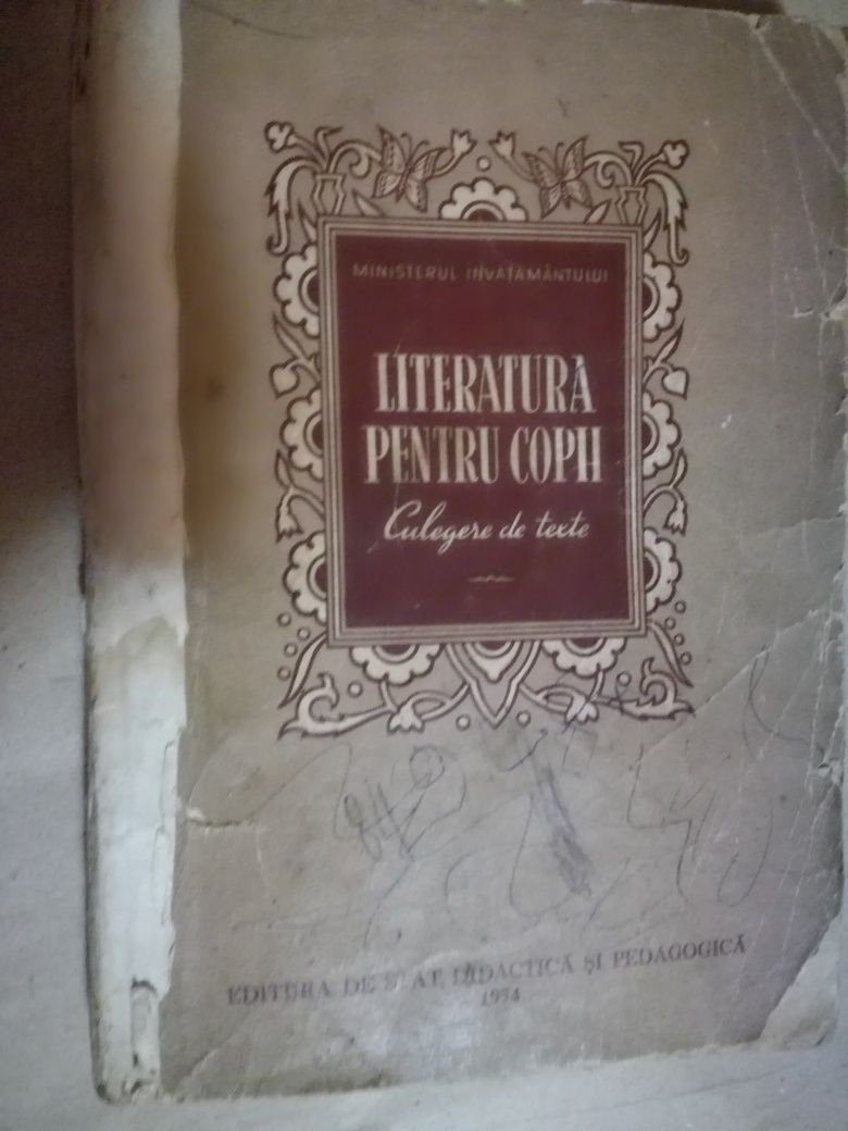 Manuale școlare vechi