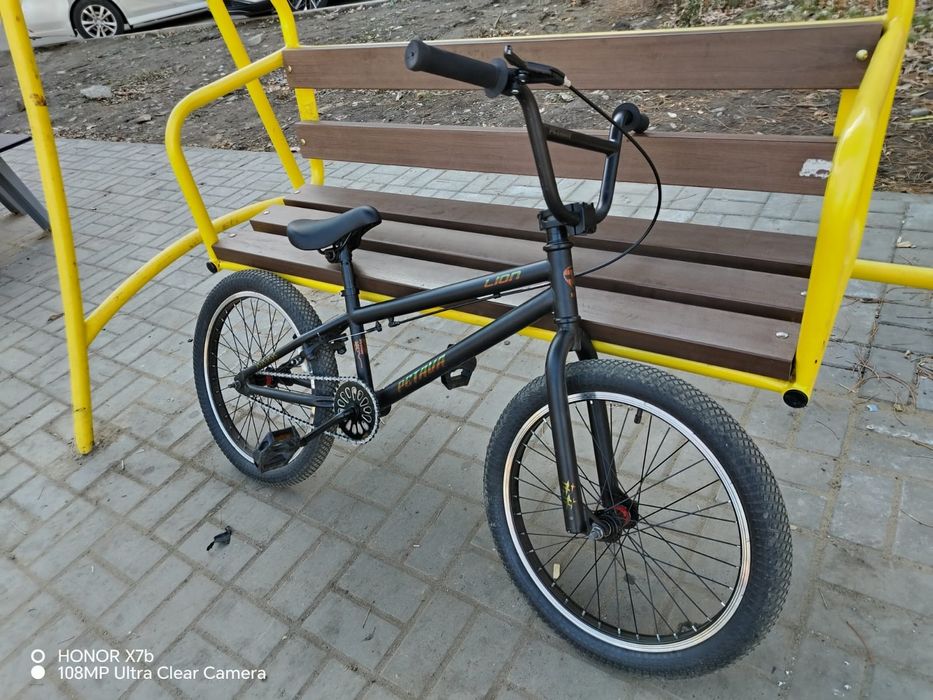 Продам  BMX новый в идеальном состоянии