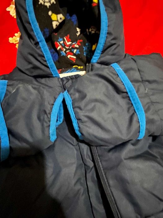 Combinezon de iarnă Columbia, puf. mărimea 7-12 luni