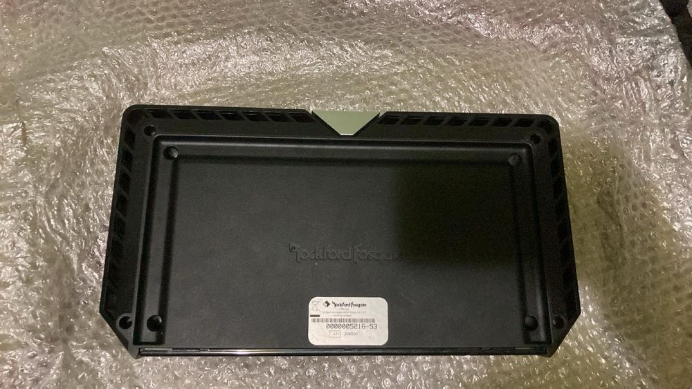 Rockford Fosgate 1000.4ad