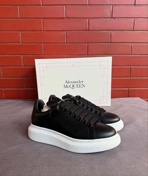 Adidasi Alexander Mcqueen negri piele naturala