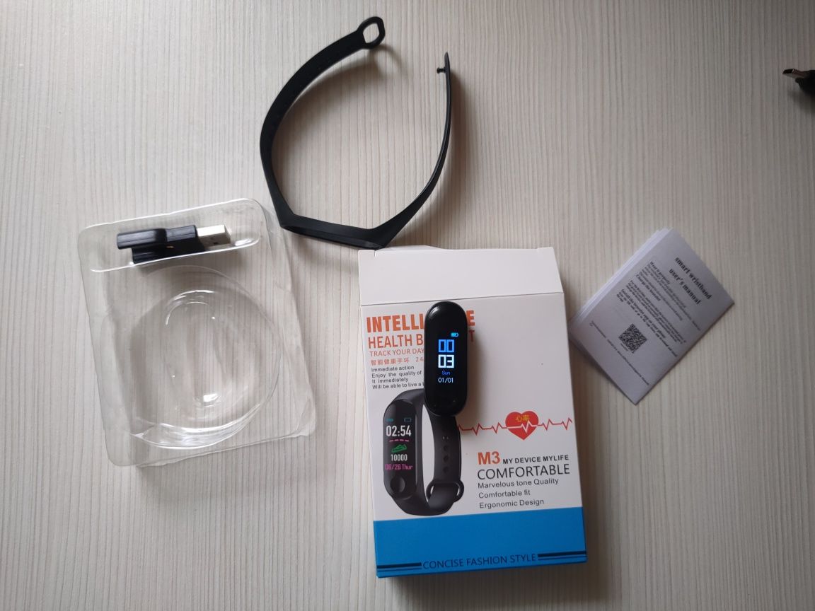 Tensiometru+Oximetru+Puls, tip bratara. Transport prin olx!