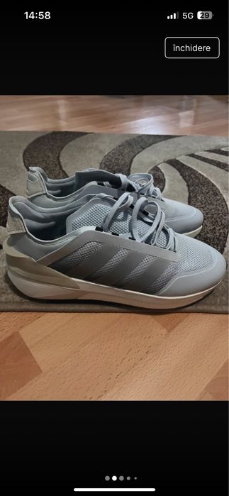 Adidasi adidas marimea 44 purtati foarte putin