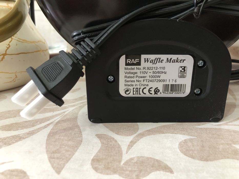 Вафельница сердечко