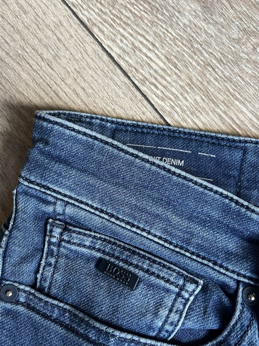 Hugo Boss : Delaware Knit Denim - 2 броя размер 31 / Оригинал