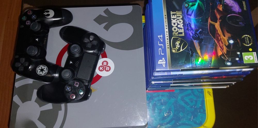 SONY PlayStation 4 Slim 1 TB  Star Wars Edition&Volan gaming MYRIA