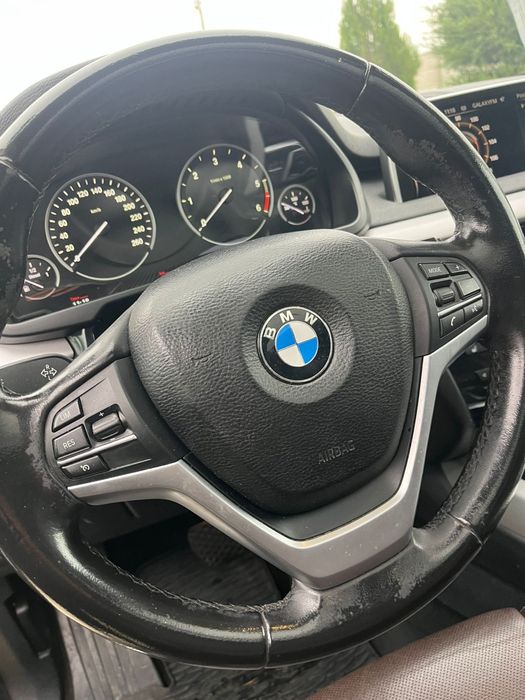 Vând X5 3.0d  x drive