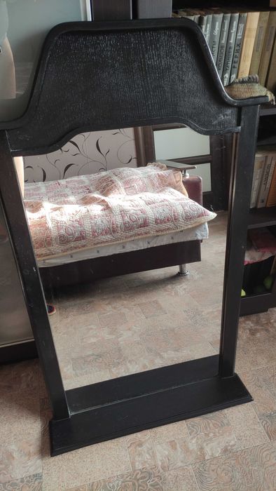 Зеркало чёрное б/у