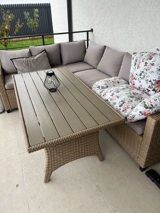 Mobilier terasa