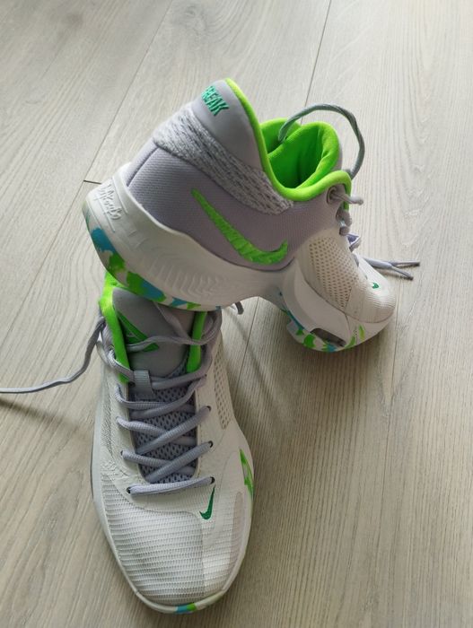 Adidași  Nike baschet