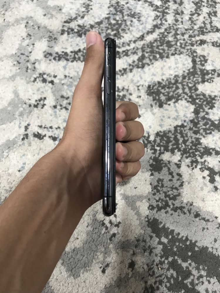 Iphone xs sotiladi