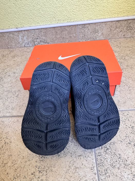 Бебешки маратонки Nike flex runner 3 22