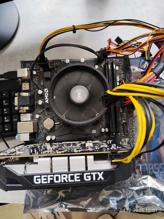 Комплект Ryzen 5 5600X, Asrock B550M, RAM 16GB DDR4 3200 - Гаранция