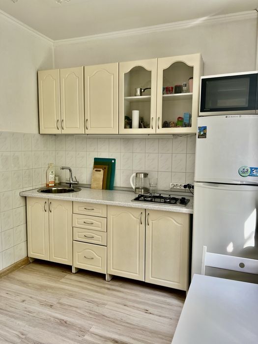 Сдам однокомнатеую квартиру Достык Чайкиной3а