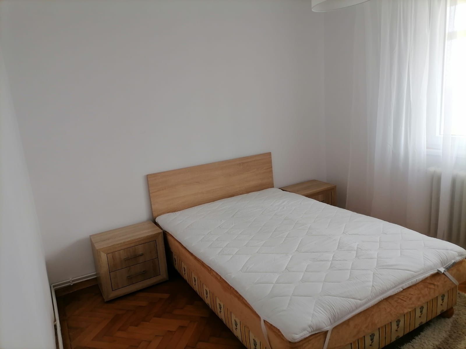 Închirieri apartamente