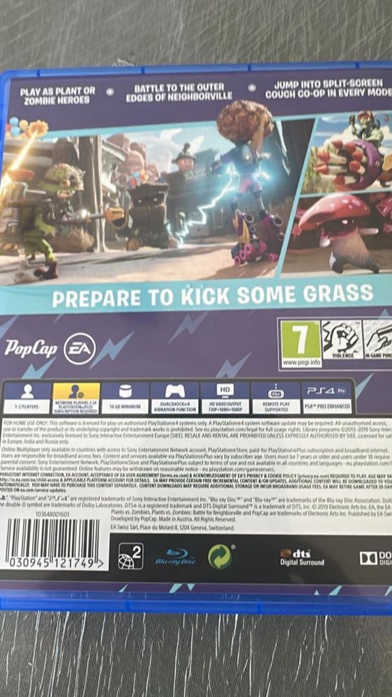 Диск PS4 Plants and Zombies