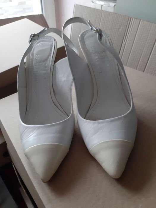 Обувки на ток Зара