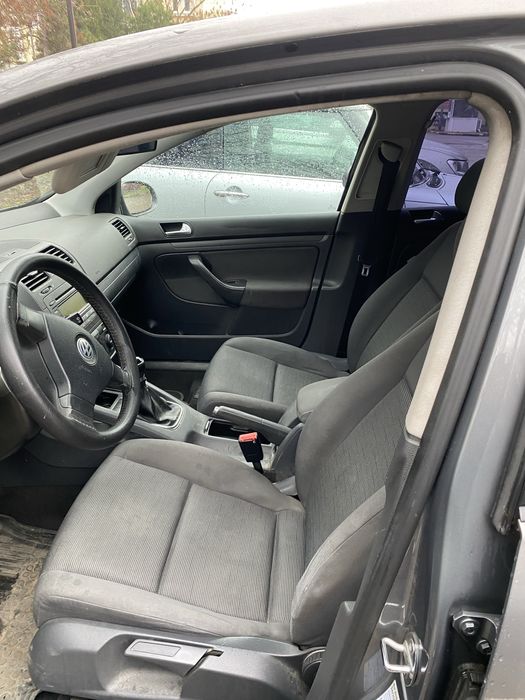 Golf 5 1,9tdi. an fabricație 2006 , 313000km