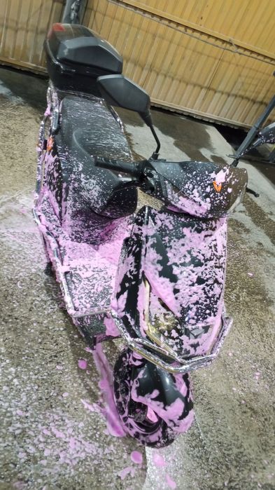 Srochniy sotiladi yadea T5