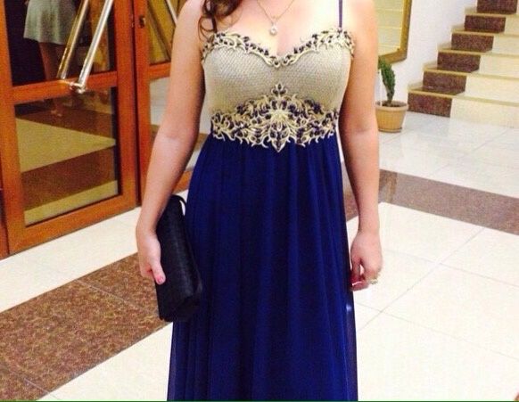 Очень красивое вечернее платье