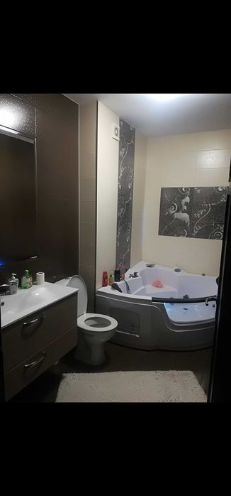 Vând apartament  Ared