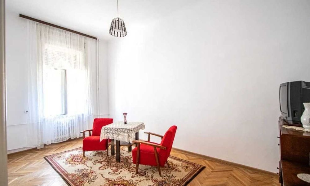 Дава се под наем Двустаен апартамент в Пловдив, Западен - 60 кв.м за 270.3 € - Снимка #1