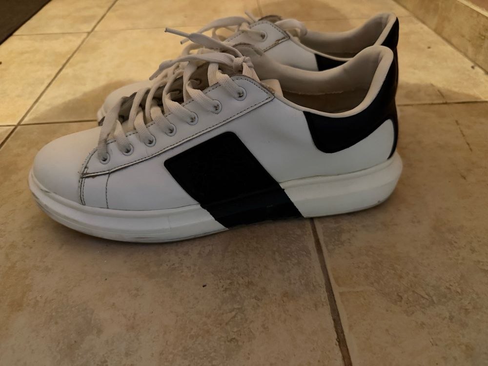 Мъжки обувки Guess