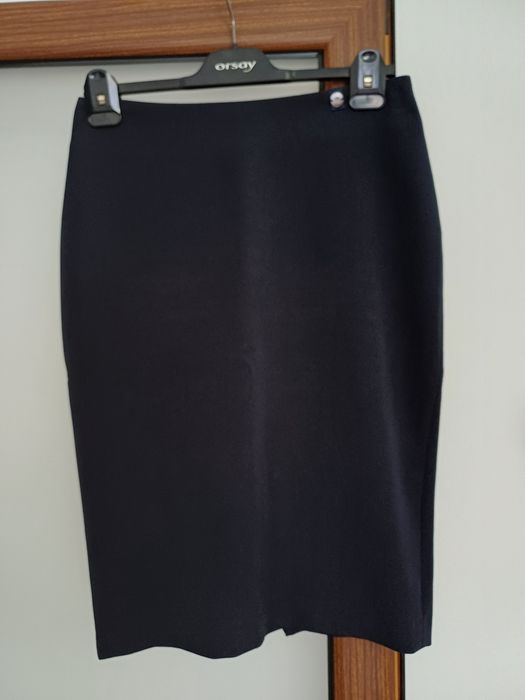 Fusta Yoko bleumarin