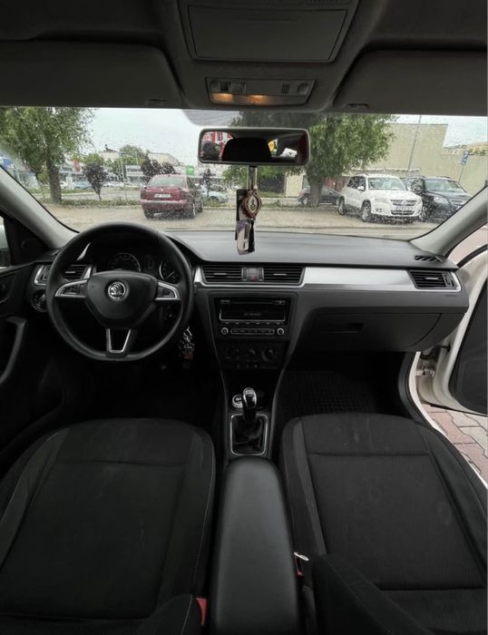 Skoda Rapid Alb Perlat