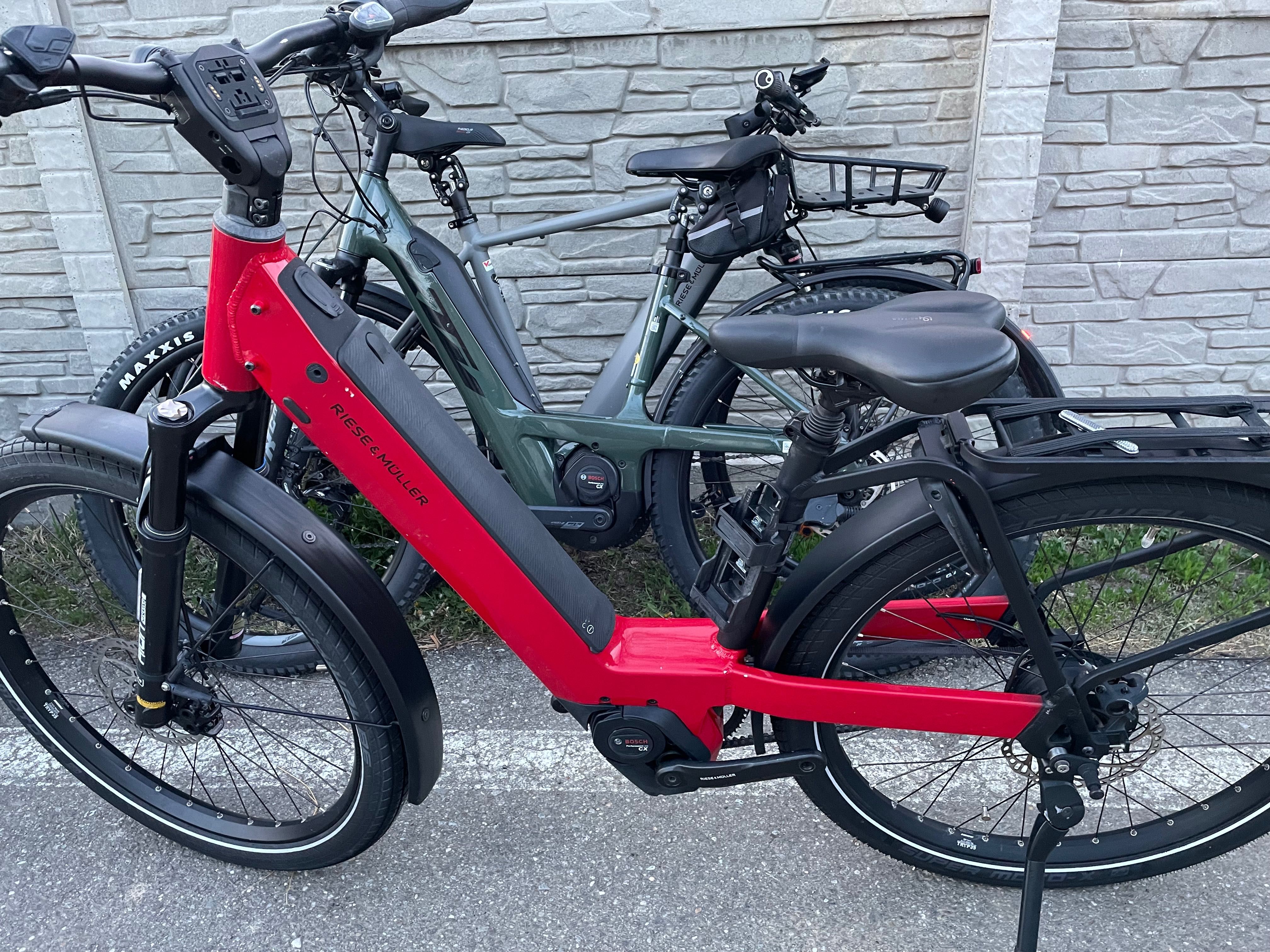 Bicicletă electrică Riese Muller Bosch CX