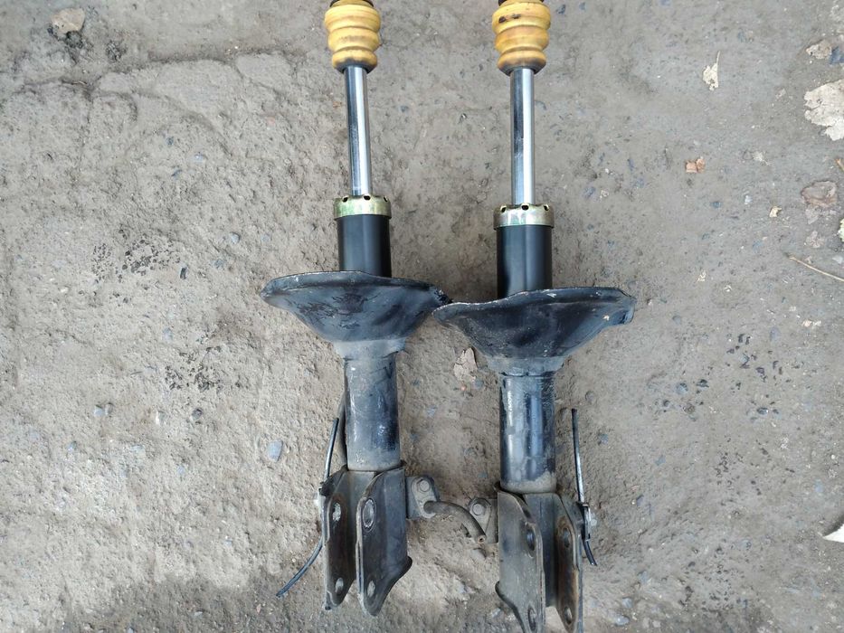 Передние амортизаторы на субару Легаси