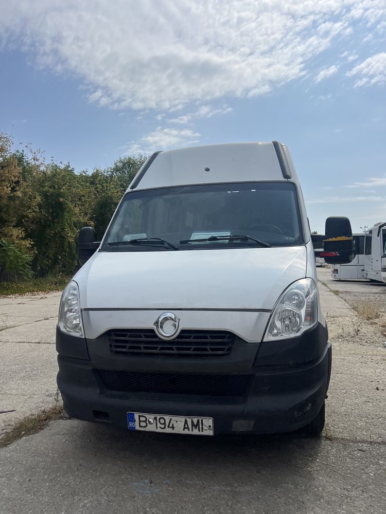 De vânzare Microbuz de persoane IVECO Daily