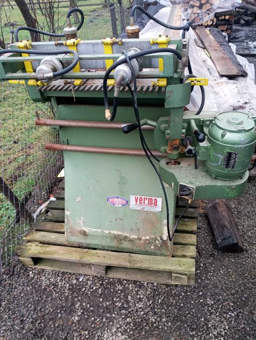 Mașină frezat coada rândunică