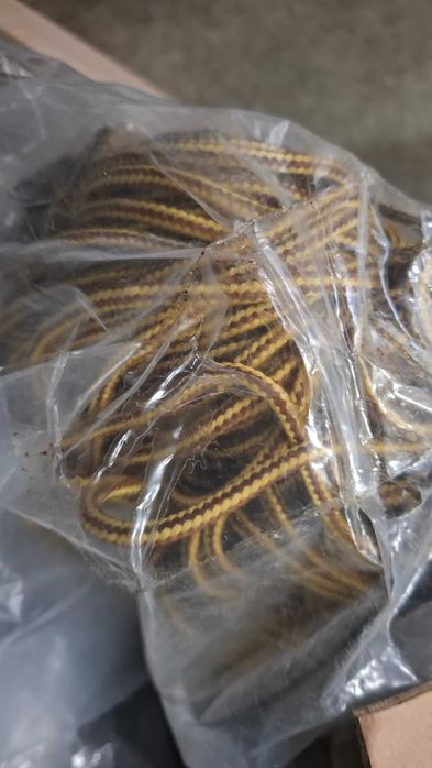 връзки за обувки