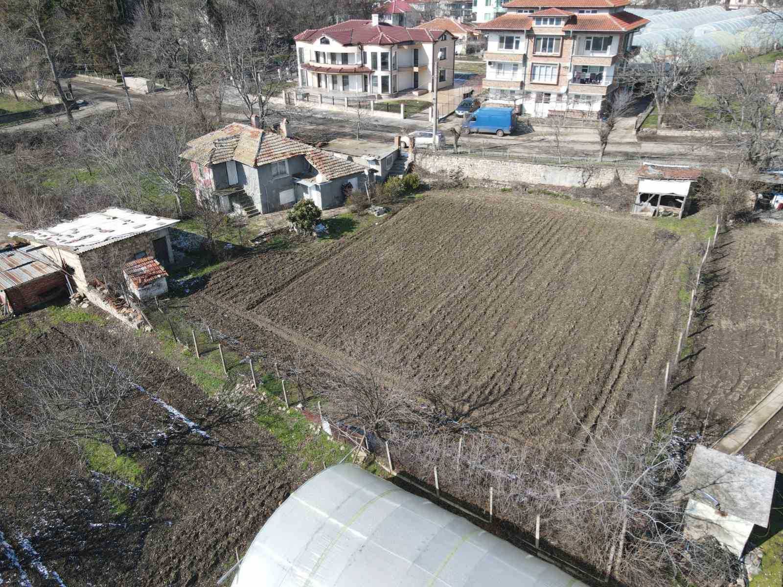 Имот в село Тополица, община Айтос