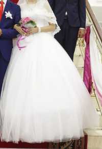 Продам свадебное платье и платье на узату