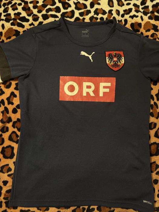 Tricouri fotbal besiktas, chelsea, bayern, cehia, austria, etc