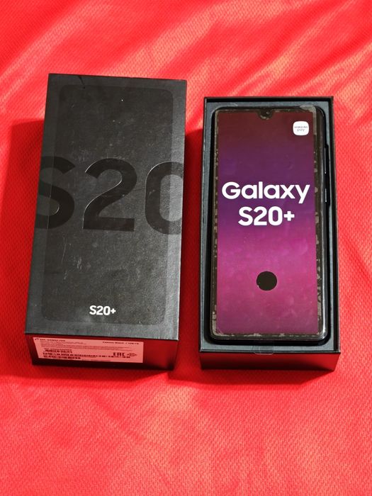 Samsung S20 Plus 128 gb Ram 8 5G полный комплект