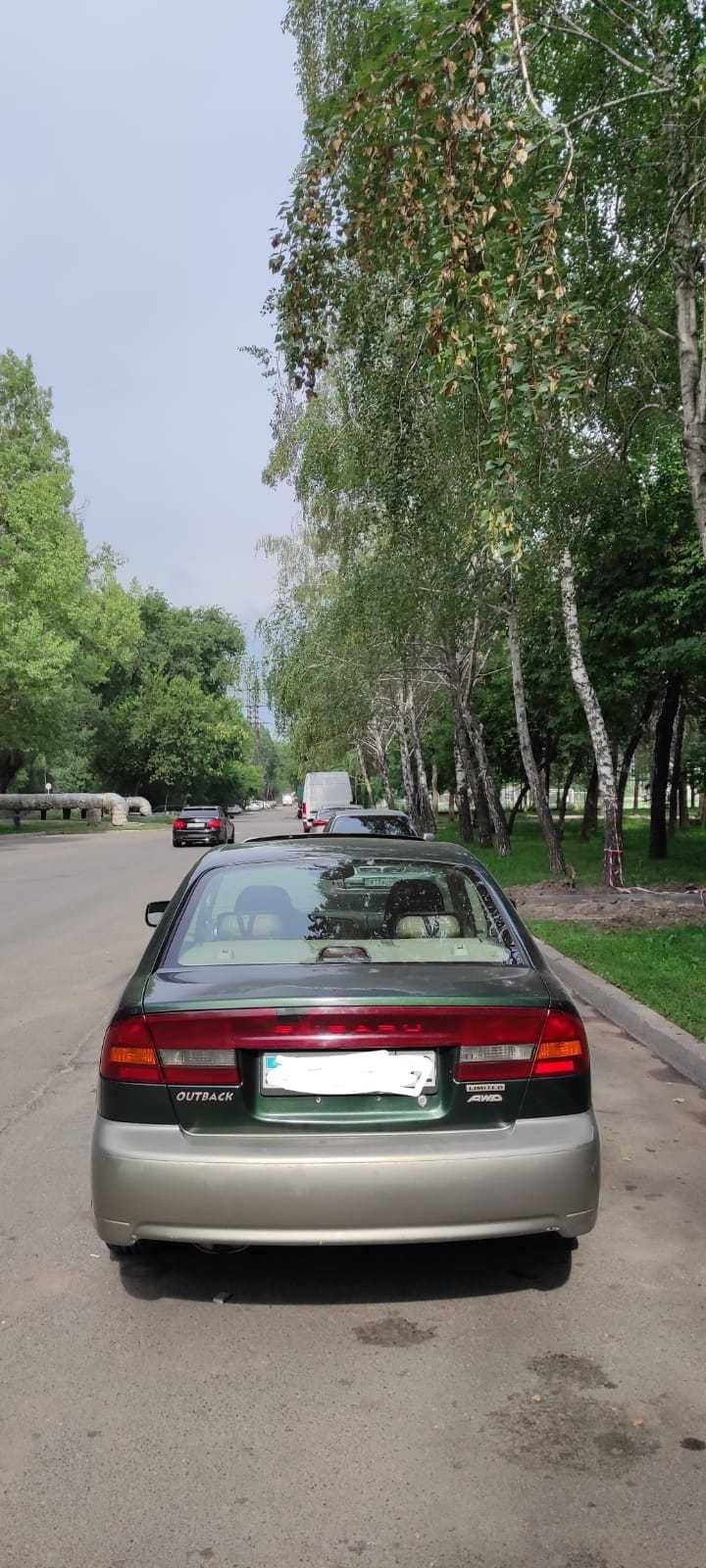 Продам Subaru Outback 2000 года
