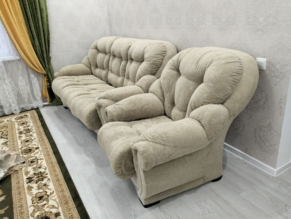 Мебель , тройка, классика, велюровый, родная обивка