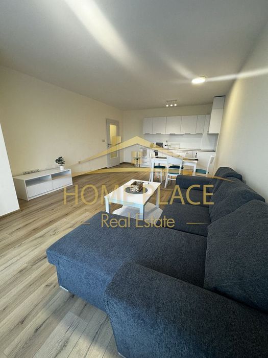 Дава се под наем Двустаен апартамент в Варна, Аспарухово - 100 кв.м за 816 € - Снимка #1