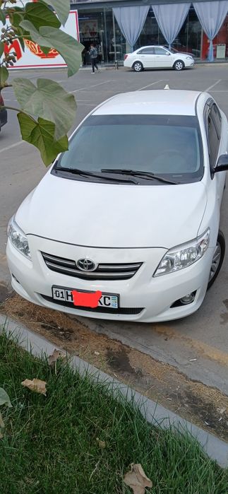Тайота каролла сотилади