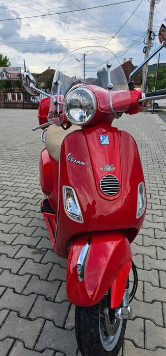 Piaggio Vespa LX 125