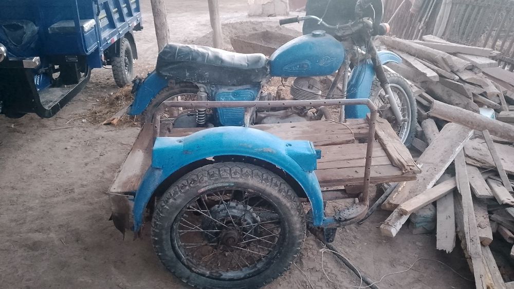 мотоцикл саталады