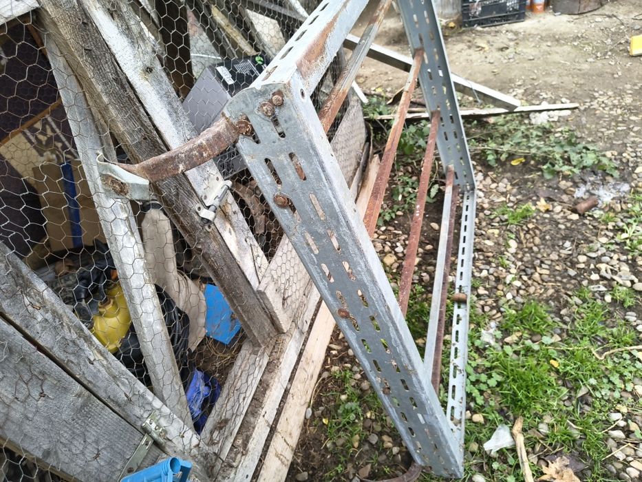 Vând portbagaj Dacie